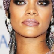 rhianna-grey