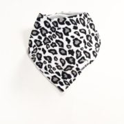 leopard-print-bib